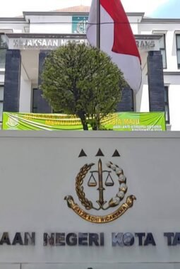 Sewa Pesawat Rp5,4 Miliar Diduga Fiktif, Kejari Kota Tangerang Bongkar Dugaan Korupsi di PT IAS